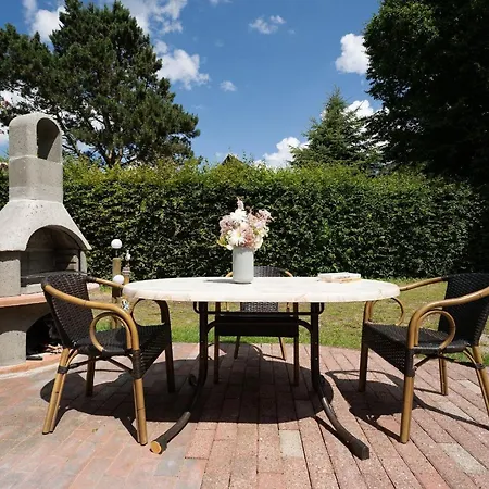 Daire Elly's Luetten Leuchtturm West